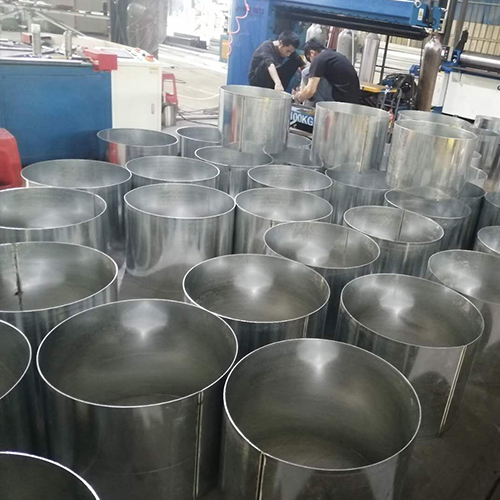 鍍鋅螺旋風(fēng)管圖片